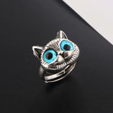 Ring with Blue-Eyed Cat – Playful Vintage Silver Ring for Cat Lovers