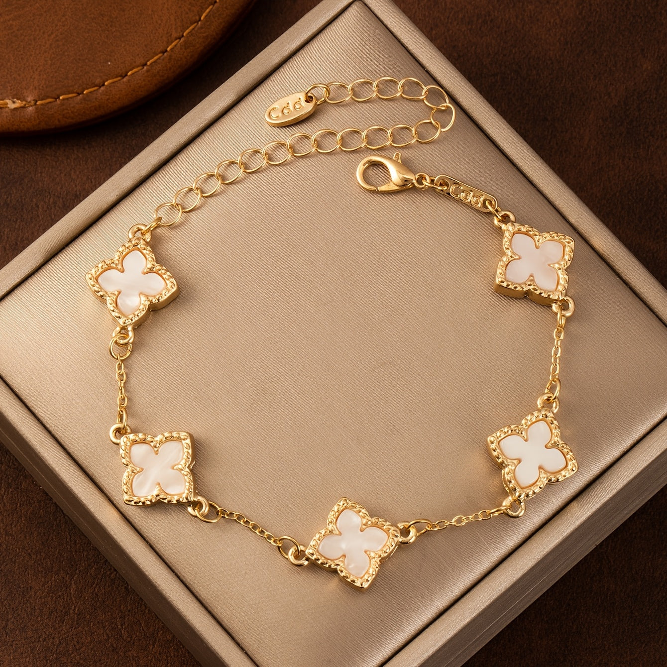 Elegant Lucky Clover Bracelets