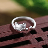 Vintage Silver Ring with Kitten