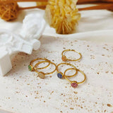 Classic ring with birthstone